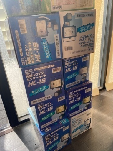 早急に‼️センサーライト未使用8個纏めて‼️断捨離してたら出て来た‼️