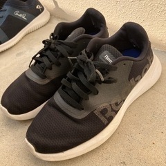 Reebok 25.0靴 スニーカー