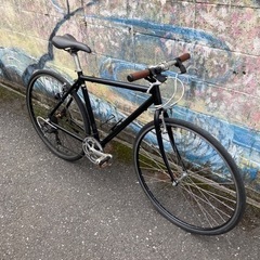 マットブラック　クロスバイク510 チョイカスタム　整備済み。