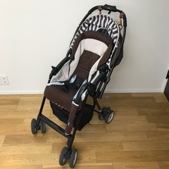  Combi　子供用品 ベビーカー、バギー