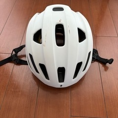 specialized自転車用ヘルメット