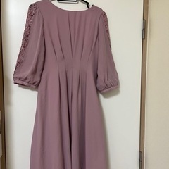 axes femme Aラインワンピース リボンベルト ビジュー