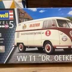 新品未開封 Revell 1/24 VW T1 Dr.OETKE...