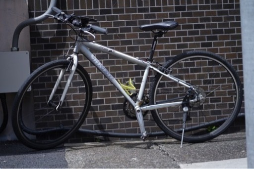 自転車 クロスバイク Trek 7.3 FX