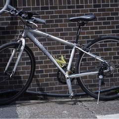 自転車 クロスバイク Trek 7.3 FX