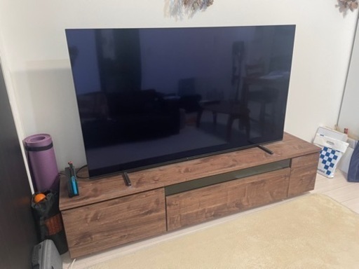 テレビボード　180cm
