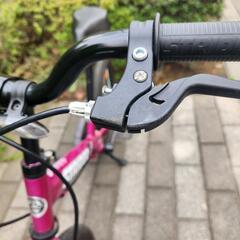 ストライダー　STRIDER 14X フューシャピンク　スタンド・ストラップ付き