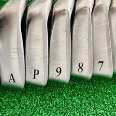 ゼクシオ8 レフティ8本　　