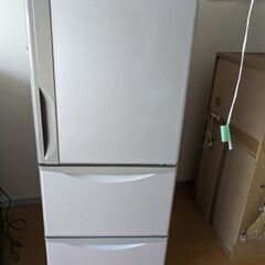 日立冷蔵庫　東芝洗濯機