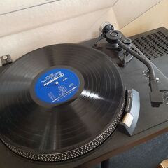 ステレオ レコードプレーヤー