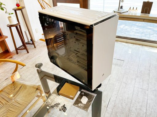 美品 コルセアパソコンケース Carbide 678C ATX ミドルタワーケース 白 Corsair