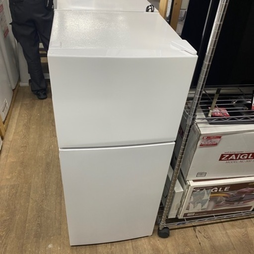2021年製　マクスゼン　118L 2ドア冷蔵庫 JR118ML01WH