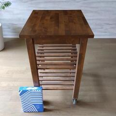 木製テーブル IKEA
