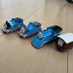 tomica トミカ　トーマス　セット