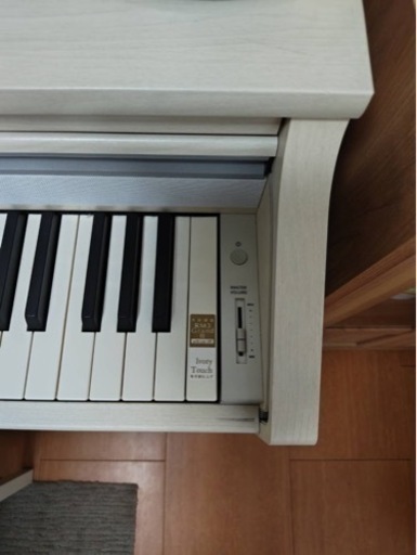 KAWAI 電子ピアノ CA17   ホワイト 木製鍵盤