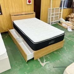 🌟激安‼️ニトリ睡眠、ダブルベッド、マットレス付きコンセント付き🌟R166