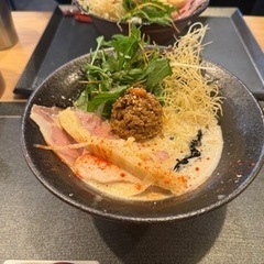 ご飯やカフェ行きましょーーー！