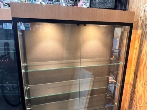 karimoku オールド カリモク キャビネット 木製 ボード ガラス扉付 karimoku オールド カリモク キャビネット 木製 ボード ガラス扉付