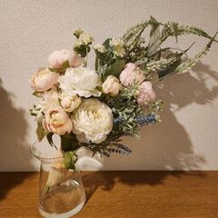 結婚式の受付に飾った花束(アーティシャルフラワー)(造花)