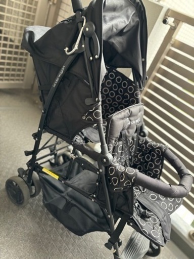 保育園7/16-2台】≪y219/y220≫美品 Familidoo/ファミリードゥ 4人用