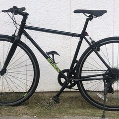 REUNION 8段変速700Cクロスバイク ボトルケージ付き