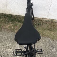 REUNION 8段変速700Cクロスバイク ボトルケージ付き