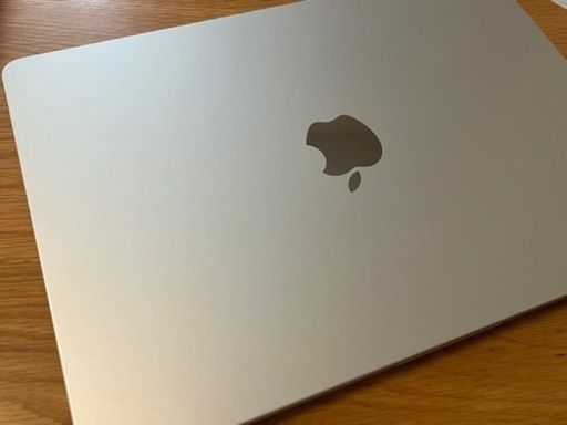 (※上げ直し)MacBook AirM2/16GB/256GBスト