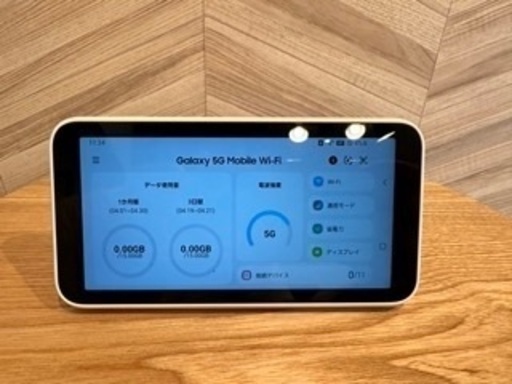 Galaxy 5G Mobile Wi-Fi SCR01 ホワイトギャラクシー