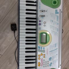 電子キーボード Casio LK102