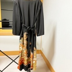 ドレス　着物をリメイクして作られたドレスです。