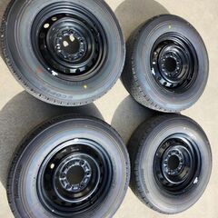 ハイエース　新車外し　タイヤホイールセット