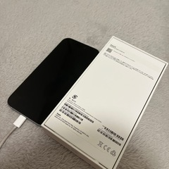 【ほぼ未使用】SIMフリーiPhone 15 128GB