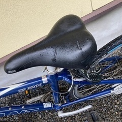 マウンテンバイク（前三段、後ろ7段変速）