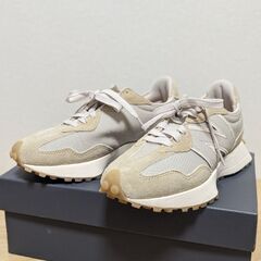 【美品】New Balance スニーカー 24cm MS327...