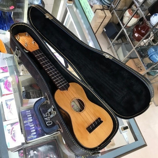 Mele UKULELE メレ ウクレレ　美品！