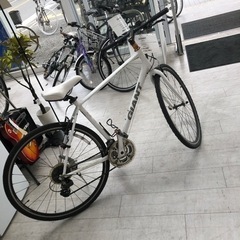 クロスバイクGIANT700ccホワイト【トレファク堺福田店】