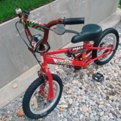 自転車　子供用　幼稚園