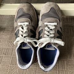靴/スニーカー　ニューバランス(25.5cm)