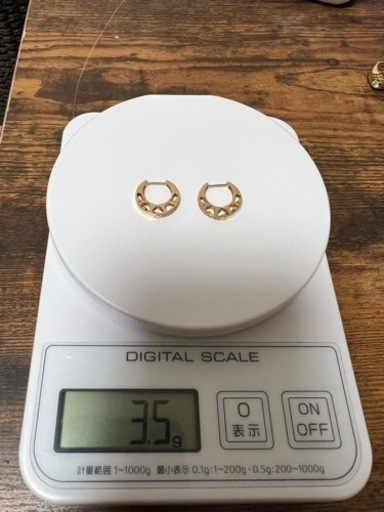 k18刻印あり　レディースピアス　ダイヤ付き　3.5g