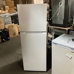 ロ2404-699 ノンフロン冷凍冷蔵庫 YRZ-F23H1 2...