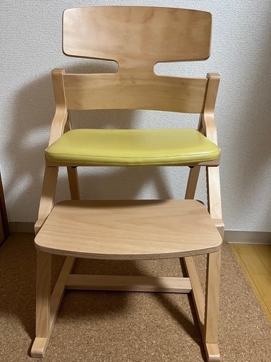 本日掲載終了！アップライトチェア