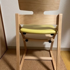 本日掲載終了！アップライトチェア