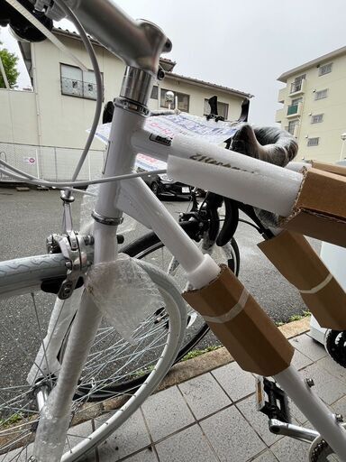 新品未使用21テクノロジー700C クロスバイクASX23K3201白927