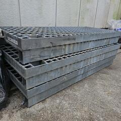 [G.W.SALE 20%off] グレーチング ダイクレ SW300GM 3枚