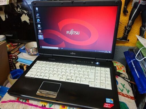 2.FUJITSU LIFEBOOK  A550/B Core i3 ビジネスタイプ