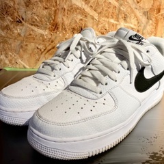 NIKE ナイキ　エアフォースワン　AIR FORCE 1 28...