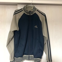 adidas    ジャケット　パーカー　トレーナー