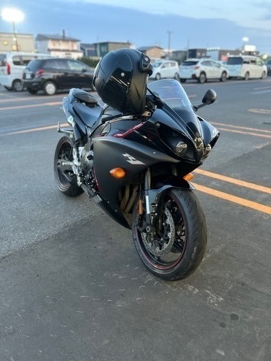 ヤマハ YZF-R1