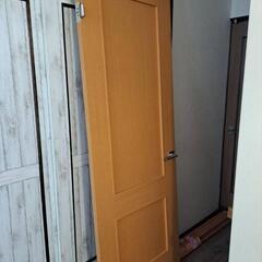 中古 ドア 枠付 DIYにいかがですか？　ドアのみは4000円 