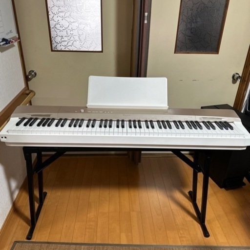 【超美品】CASIO(カシオ)の電子ピアノPX-160GD